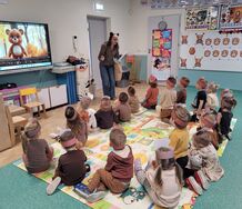 Grupa Słoneczek poznaje Misia