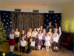 Zdjęcie uczestników konkursu recytatorskiego