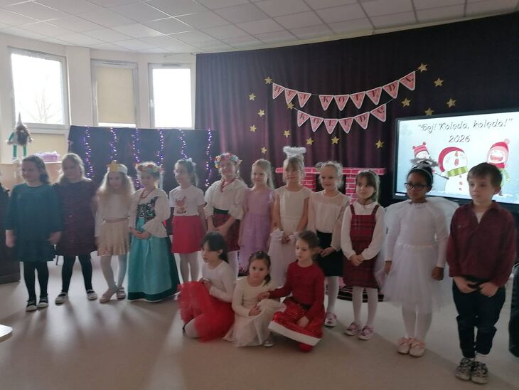 Uczestnicy konkursy kolęd i pastorałek